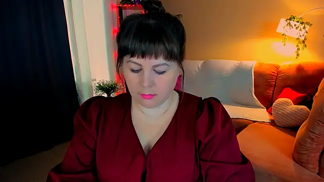 Snapshot of CrystaalStaar chatting on April 2026 10:21:02 AM CrystaalStaar online show from April 2026 10:21:02 AM