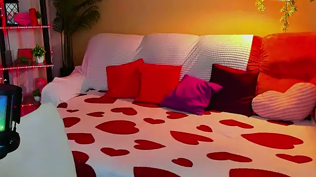 YourLovellyStory online show from April 2026 12:30:02 PM