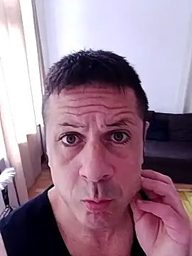 SwimAround2025 online show from July 2026 07:00:02 AM
