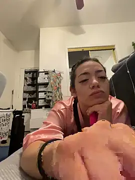 racoonbaby online show from September 2025 07:20:02 AM