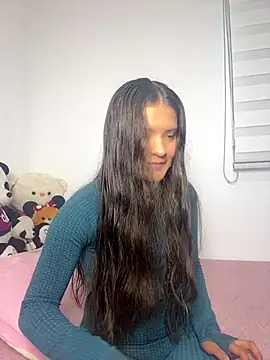 Emilyybennet  online show from September 2025 09:20:01 PM