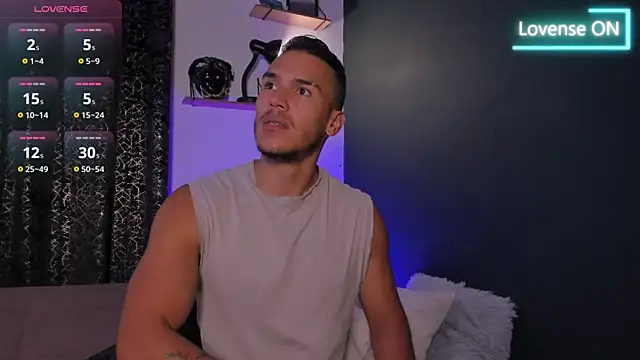 MarkSantozz online show from January 2026 07:27:01 PM