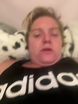 lisamarie4385 online show from September 2025 12:34:01 AM