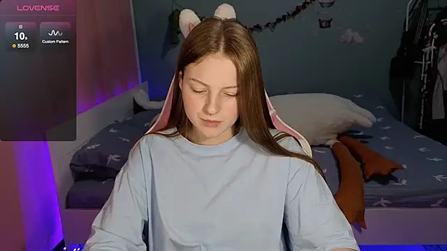 stefaniyaaa online show from September 2025 05:46:02 PM