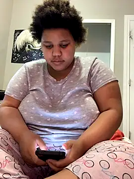 chocolate bella online show from September 2025 01:11:02 PM