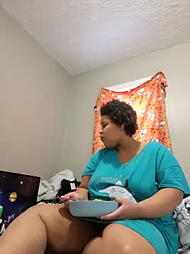 Snapshot of chocolate_bella chatting on December 2025 08:49:02 PM chocolate bella online show from December 2025 08:49:02 PM