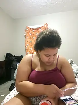 Snapshot of chocolate_bella chatting on January 2026 03:52:02 AM chocolate bella online show from January 2026 03:52:02 AM