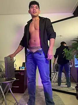 austin spears  online show from January 2026 12:38:02 AM