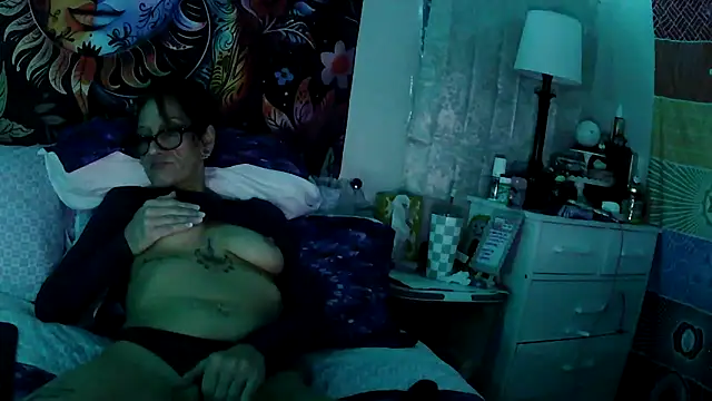 gypsyadventures1 online show from September 2025 05:17:02 AM