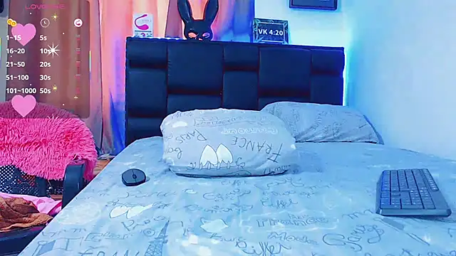 Azley sweet online show from March 2025 04:13:02 PM