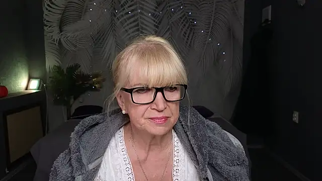 Sabina Ros online show from October 2025 07:16:01 AM