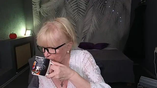 Sabina Ros online show from November 2025 08:11:02 AM