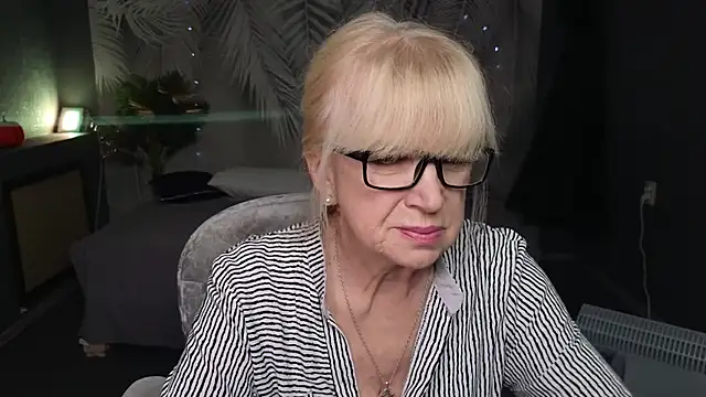 Sabina Ros online show from December 2025 08:12:01 AM