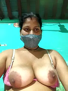 Love-pari077 online show from September 2025 04:55:02 PM