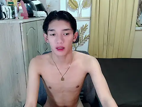 Snapshot of fuckerfriendsxx chatting on July 2026 01:03:02 PM fuckerfriendsxx online show from July 2026 01:03:02 PM