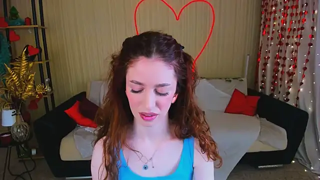 ChristinaConteeree online show from March 2026 07:31:01 PM