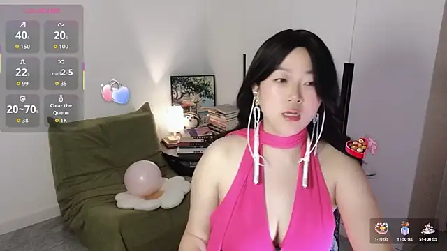 Emmaq996 online show from September 2025 05:40:01 AM