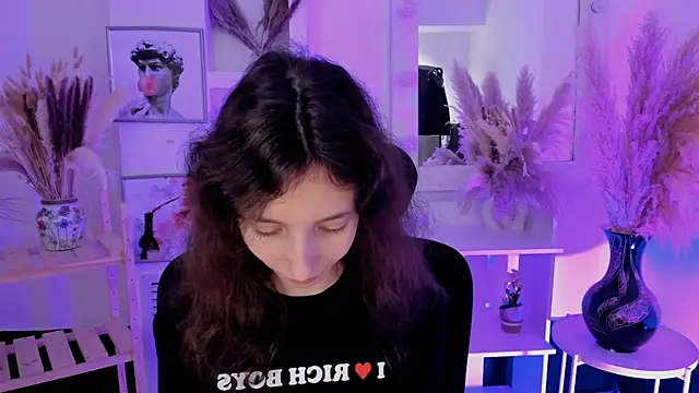 EmmanuellBrown online show from September 2025 12:10:02 PM