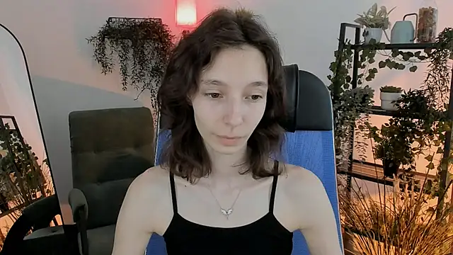 EmmanuellBrown online show from April 2026 10:33:01 AM