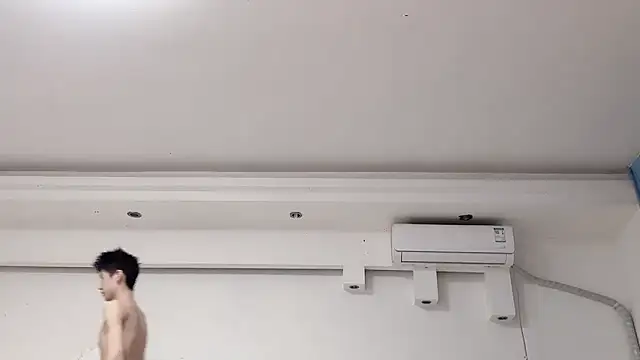 xiaojie2563 online show from September 2025 11:43:01 AM