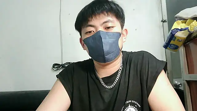 Snapshot of bigbb101011 chatting on January 2026 04:11:01 PM bigbb101011 online show from January 2026 04:11:01 PM