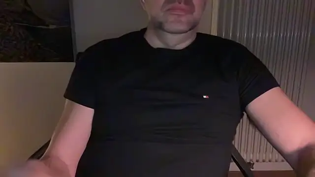 Snapshot of german9inch chatting on February 2025 10:00:01 PM german9inch online show from February 2025 10:00:01 PM