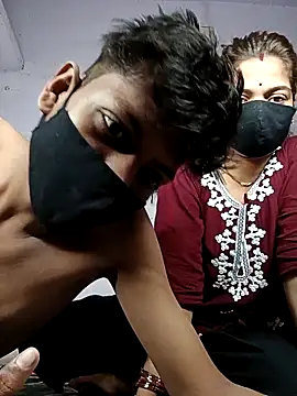 hiddennisha online show from September 2025 06:41:02 PM