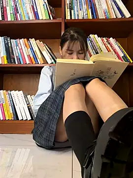 Adora188 online show from October 2025 06:48:01 AM