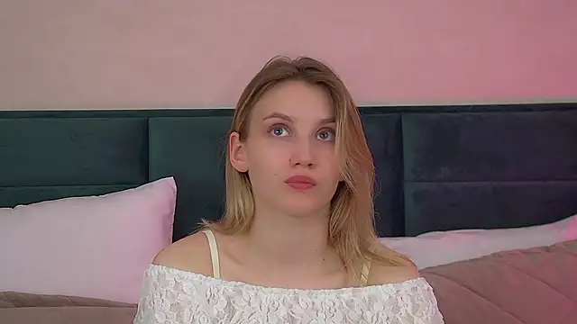 StacyEvances online show from May 2026 06:17:02 PM