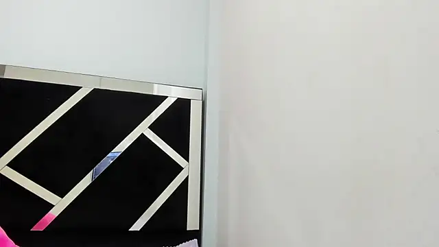 iisabella noa online show from January 2026 01:04:01 PM