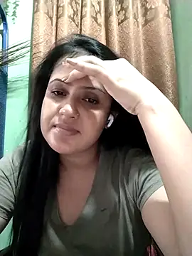 Snapshot of Nil_pori87 chatting on August 2026 04:25:01 AM Nil pori87 online show from August 2026 04:25:01 AM