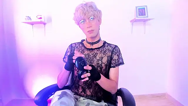 Snapshot of Cooperrosscute233 chatting on September 2025 08:12:02 PM Cooperrosscute233 online show from September 2025 08:12:02 PM