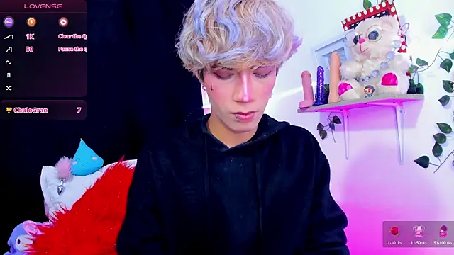 Snapshot of Cooperrosscute233 chatting on October 2025 02:41:01 PM Cooperrosscute233 online show from October 2025 02:41:01 PM