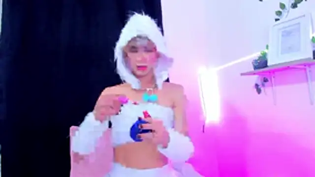 Snapshot of Cooperrosscute233 chatting on October 2025 01:46:02 AM Cooperrosscute233 online show from October 2025 01:46:02 AM