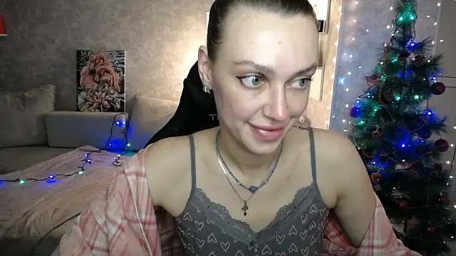 NickyAdamidi online show from December 2025 05:29:01 PM