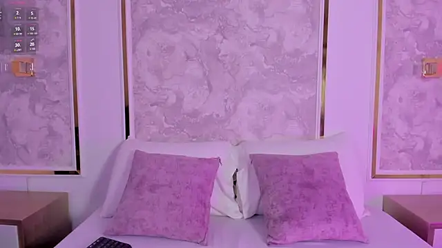 Snapshot of giselle_anelise chatting on April 2026 02:15:02 AM giselle anelise online show from April 2026 02:15:02 AM