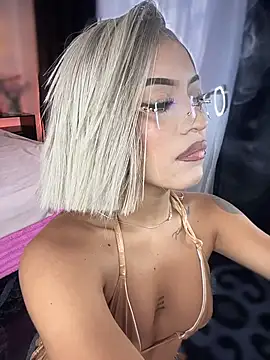 MystiqueXXX online show from November 2025 01:11:01 PM