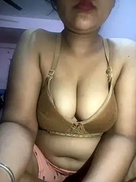 Snapshot of mona_15 chatting on October 2025 11:11:02 PM mona 15 online show from October 2025 11:11:02 PM