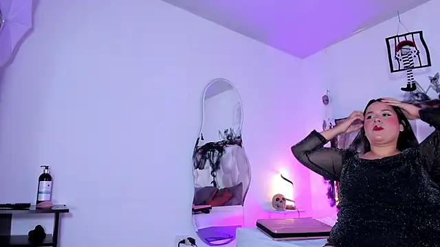 Snapshot of SamanthaDiamonds_ chatting on October 2025 12:09:01 AM SamanthaDiamonds online show from October 2025 12:09:01 AM