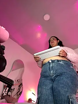 Snapshot of SamanthaDiamonds_ chatting on October 2025 12:29:01 AM SamanthaDiamonds online show from October 2025 12:29:01 AM