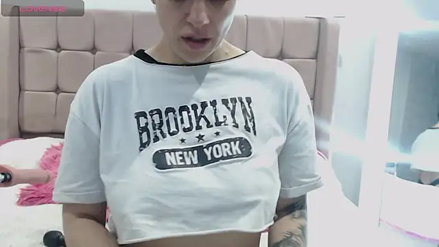 HotAss Hally online show from September 2025 09:42:02 AM