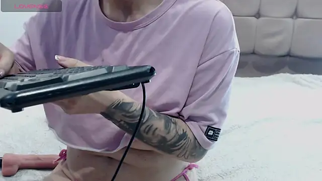 HotAss Hally online show from October 2025 11:02:01 PM