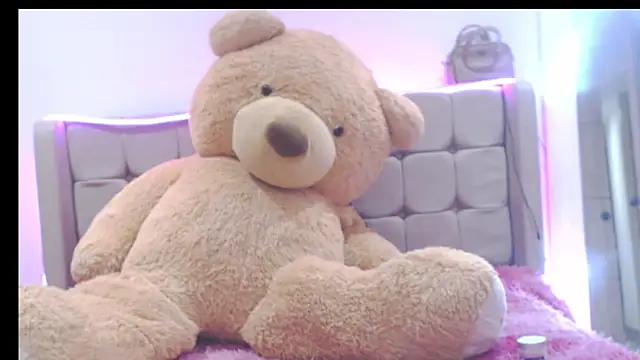 HotAss Hally online show from April 2026 05:12:02 AM