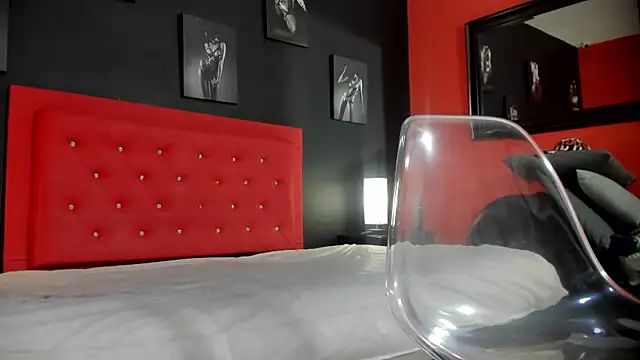 lilyth adam online show from September 2025 07:36:02 PM