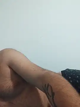 Ynsemr online show from September 2025 09:42:01 PM