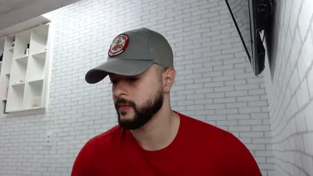 Snapshot of BombeiroHotx chatting on November 2025 09:35:01 PM BombeiroHotx online show from November 2025 09:35:01 PM