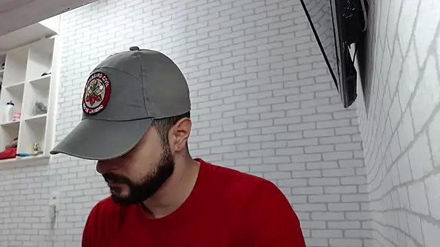 Snapshot of BombeiroHotx chatting on December 2025 07:40:02 PM BombeiroHotx online show from December 2025 07:40:02 PM