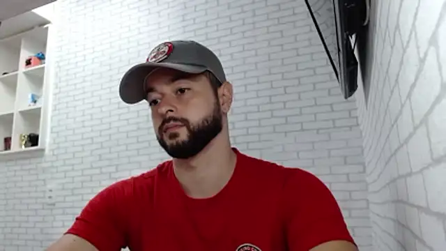 Snapshot of BombeiroHotx chatting on January 2026 06:21:01 PM BombeiroHotx online show from January 2026 06:21:01 PM