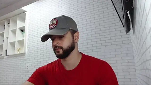 Snapshot of BombeiroHotx chatting on January 2026 05:04:02 PM BombeiroHotx online show from January 2026 05:04:02 PM