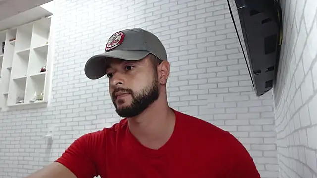 Snapshot of BombeiroHotx chatting on February 2026 06:01:01 PM BombeiroHotx online show from February 2026 06:01:01 PM